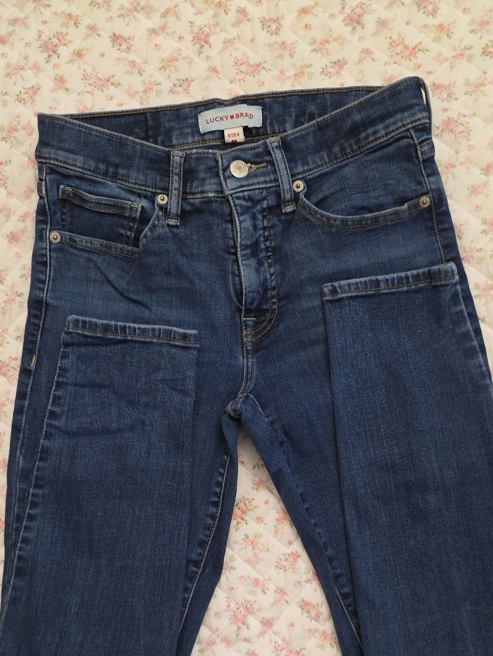 Lucky Brand Women's Medium-Dark Blue Skinny Jeans